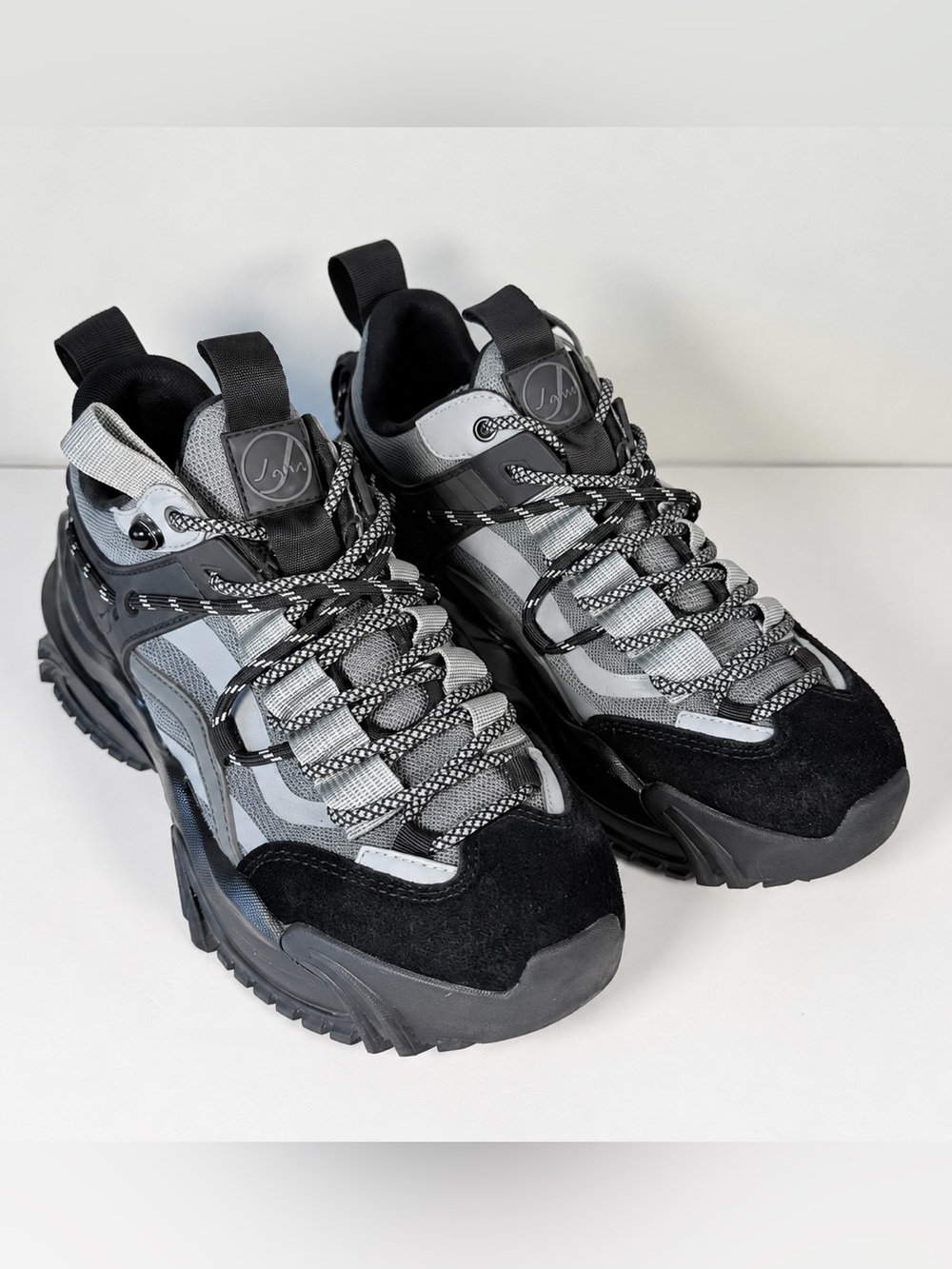 JAVI Dominance Gray Black Chunky Sneakers Size 6Y/ Womens 8 Streetwear Shoes Y2K